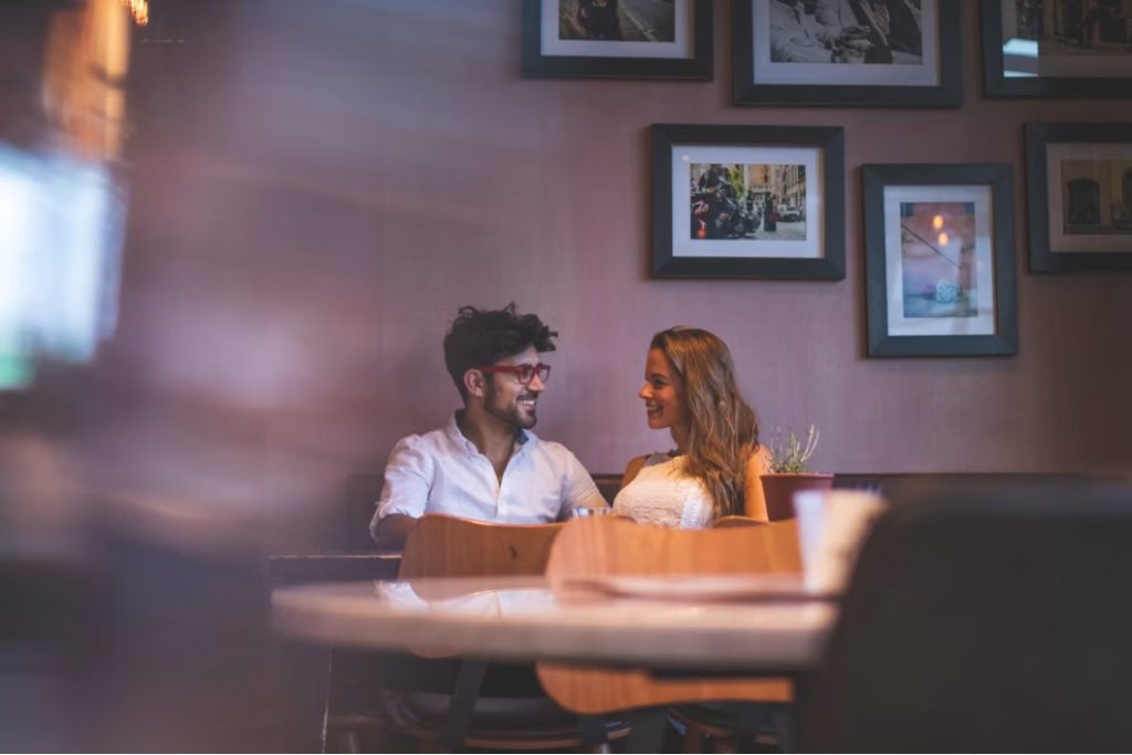 How Luxury Rehab Prepares You for Dating in Recovery